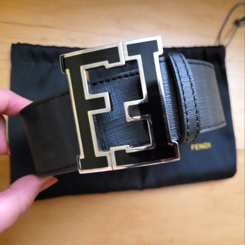 FENDI Men's Belt in Black